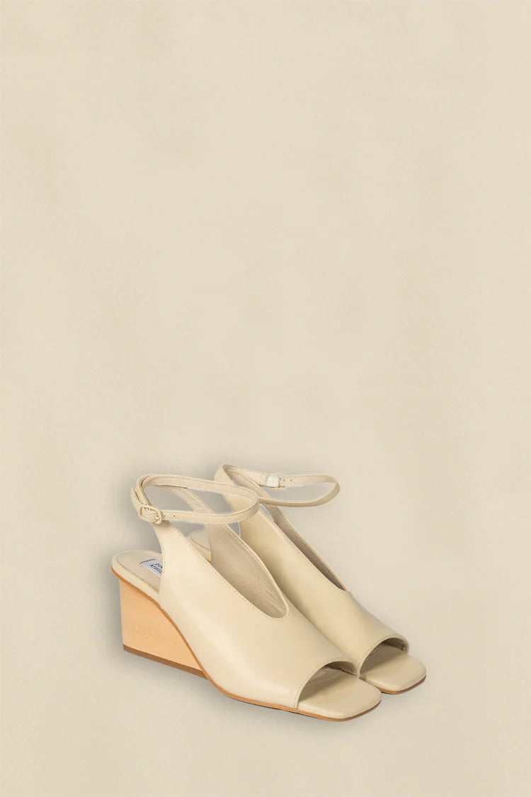 Zoe Kratzmann Gala Wedge Heel in Cashew