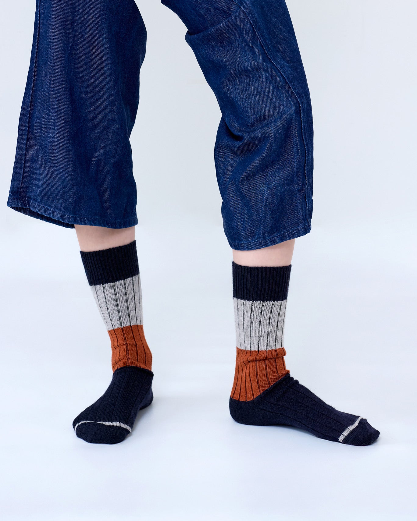 Tightology Chunky Rib Merino Wool Socks in Midnight