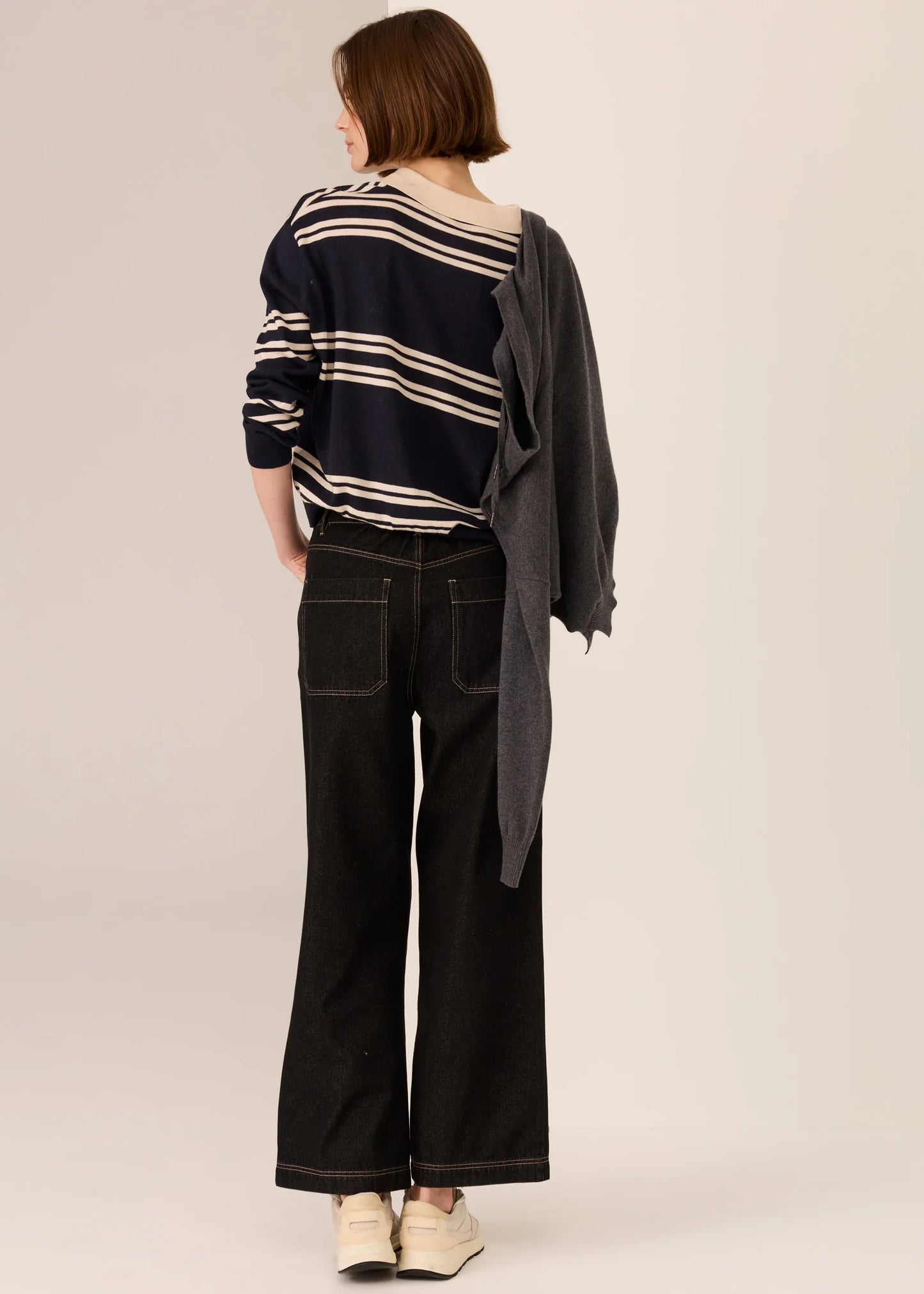 POL Andie Cropped Jean Black Wash