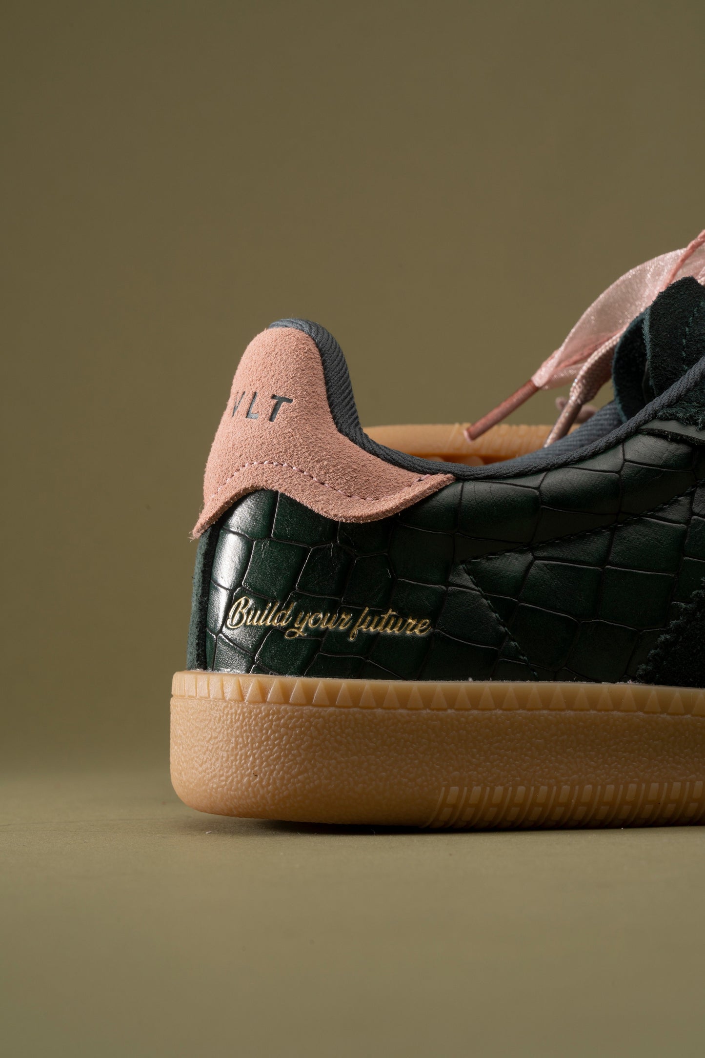 ASFVLT Elite Classic Sneaker Croc Green / Pink