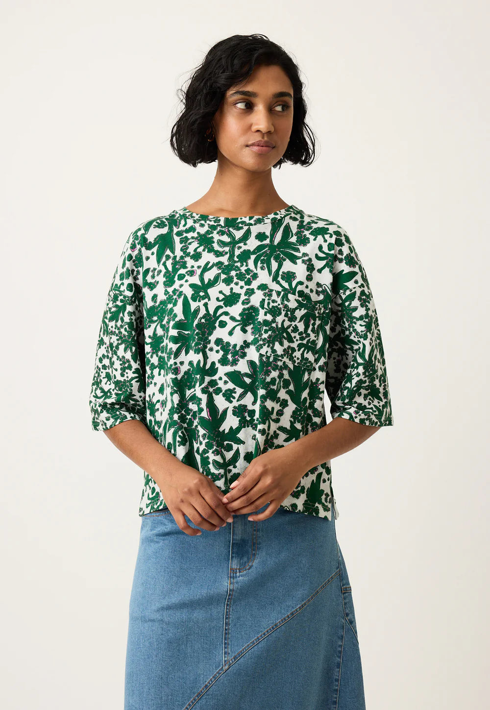 Nancybird Tasmin Boxy Tee in Parsley