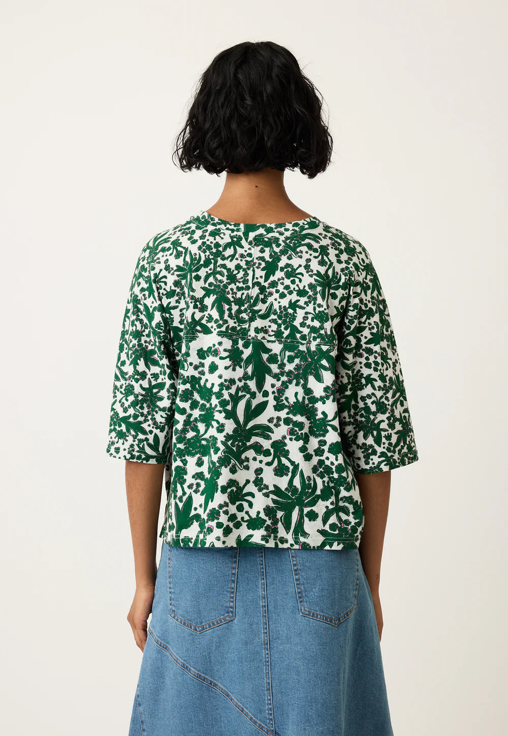 Nancybird Tasmin Boxy Tee in Parsley