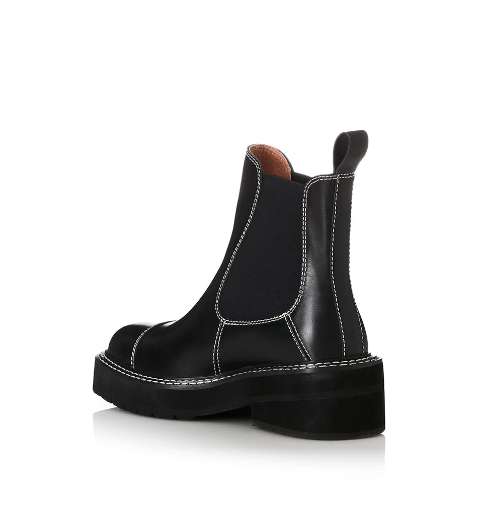 Alias Mae Ebony Chelsea Boot in Black Leather - the tartan fox
