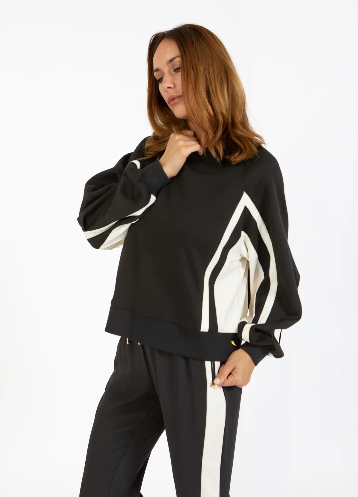 Coster Copenhagen Sporty Sweat in Two Colours - the tartan fox