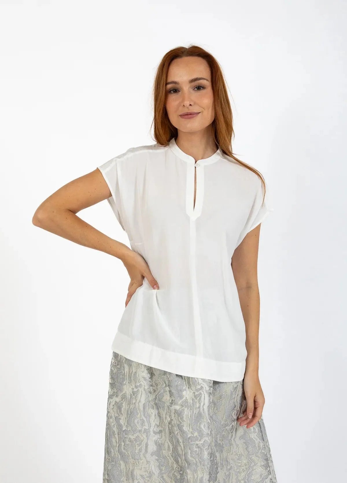 COSTER Top with Stand in Black - the tartan fox