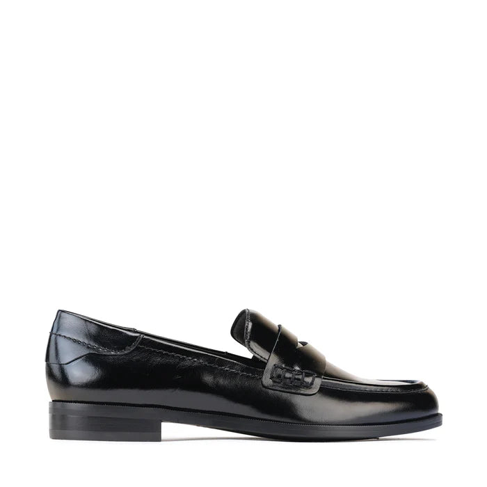 EOS Jenna Loafer in Black - the tartan fox