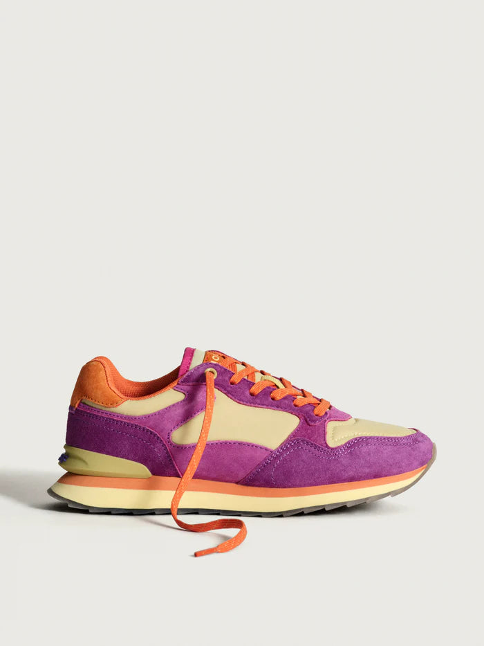 HOFF City Sneaker in Mumbai - the tartan fox