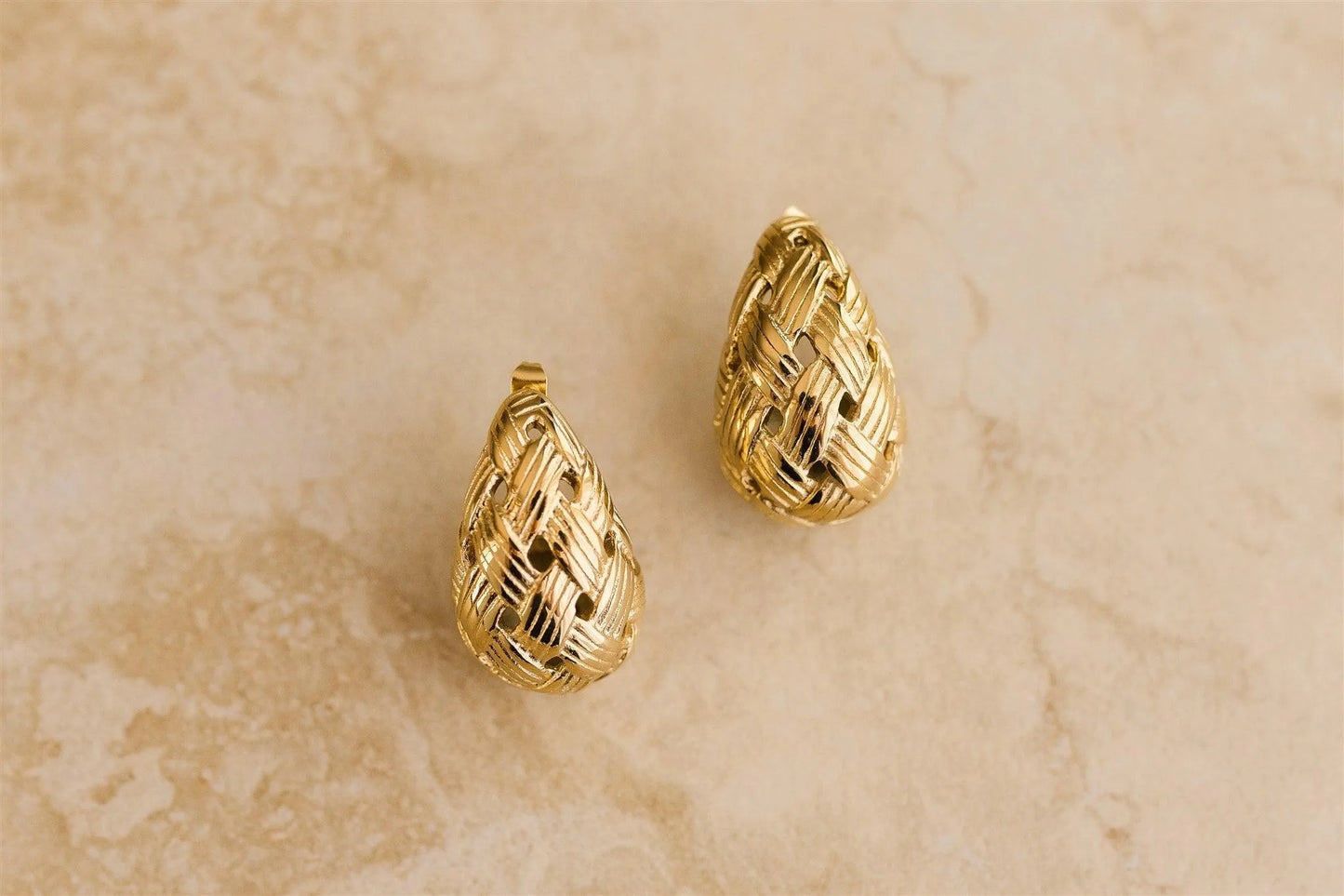 Indigo and Wolfe Belle S925 Yellow Gold Plated Sterling Silver Drop Earrings - the tartan fox