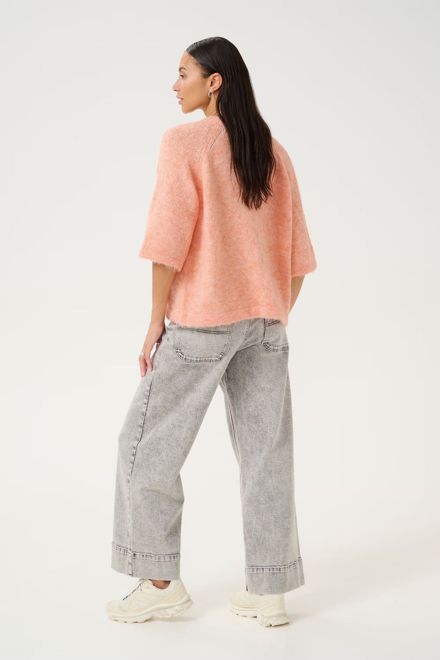 Kaffe KAemilie V-neck Pullover in Peach Nectar - the tartan fox