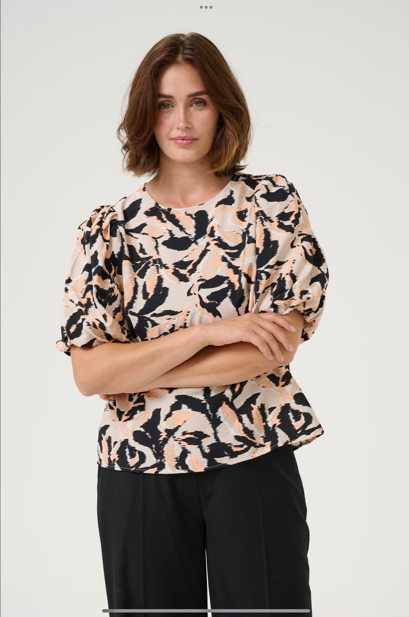 Kaffe KApaco Blouse in Beige/Black/Peach Blurry - the tartan fox