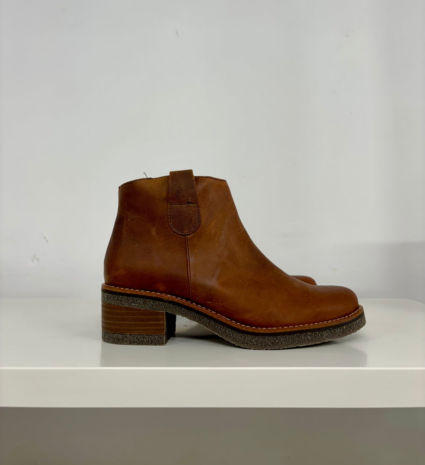 Neo Shoes Elenora Boot in Cuero - the tartan fox