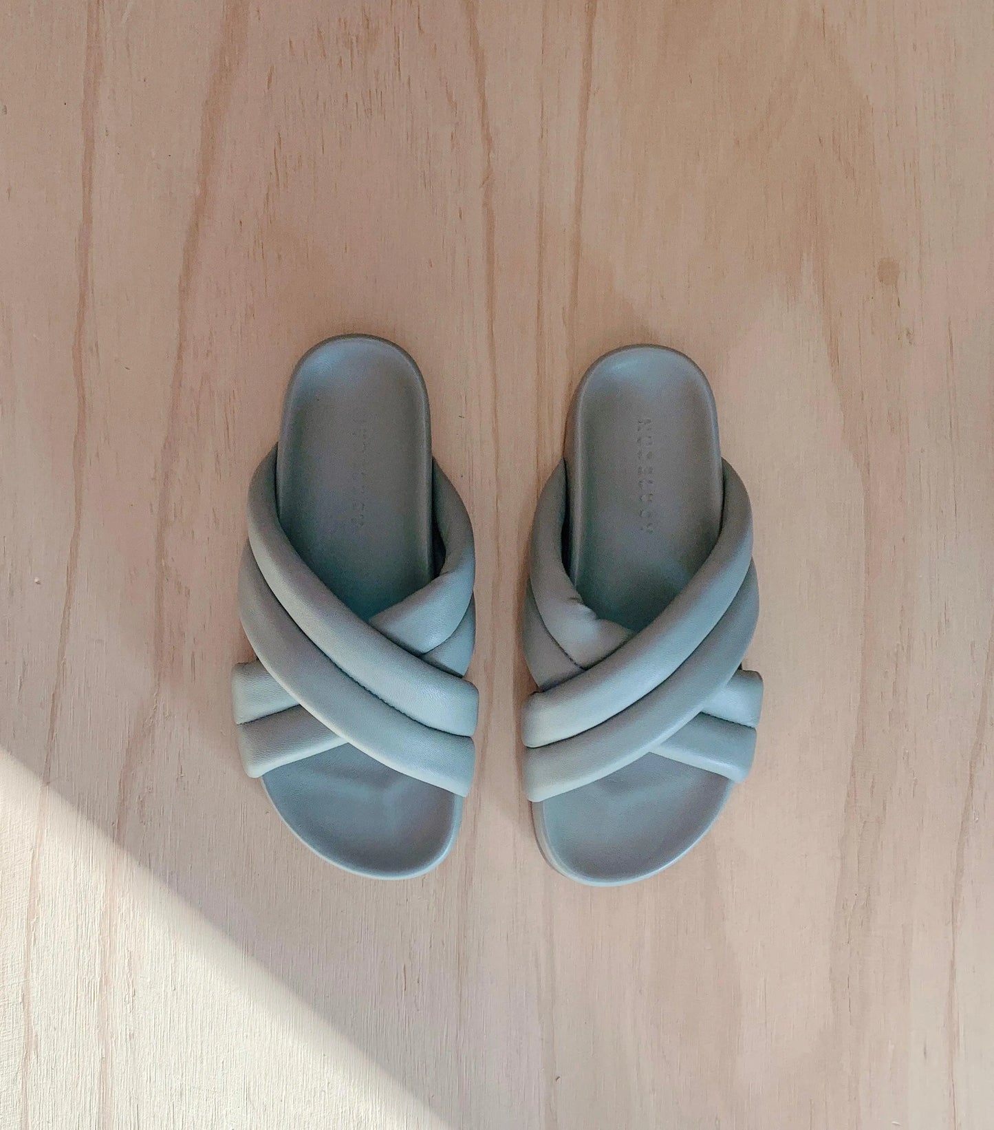 Nude Lucy Crossover Leather Slide in Pistachio - the tartan fox