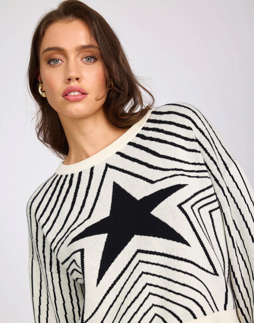 One Teaspoon Star Gazing Knitted Sweater in Mono - the tartan fox