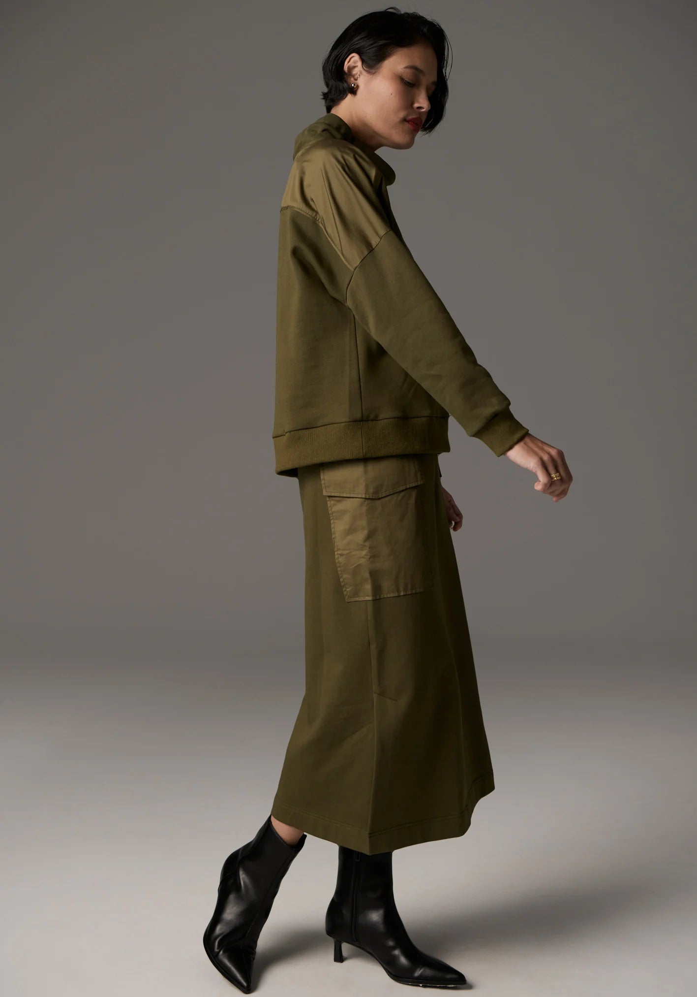 POL Nuray Sweatshirt in Khaki - the tartan fox