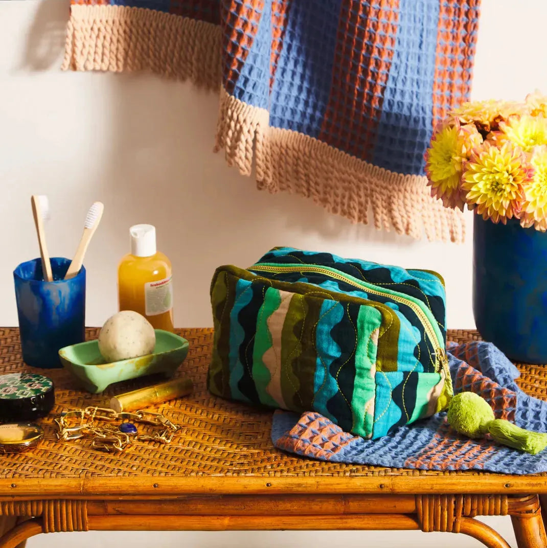 Sage and Clare Bungee Beauty Bag - the tartan fox