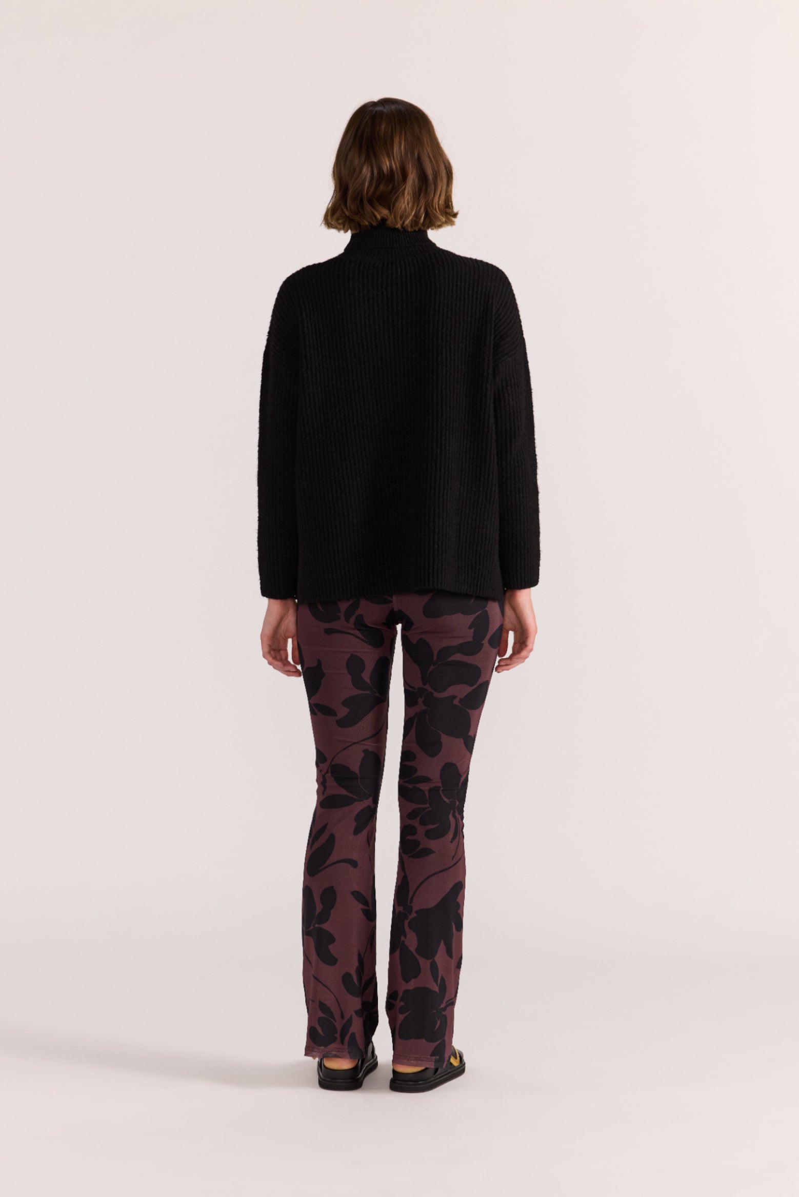 Staple the Label Olina Mesh Pants in Abstract Floral - the tartan fox
