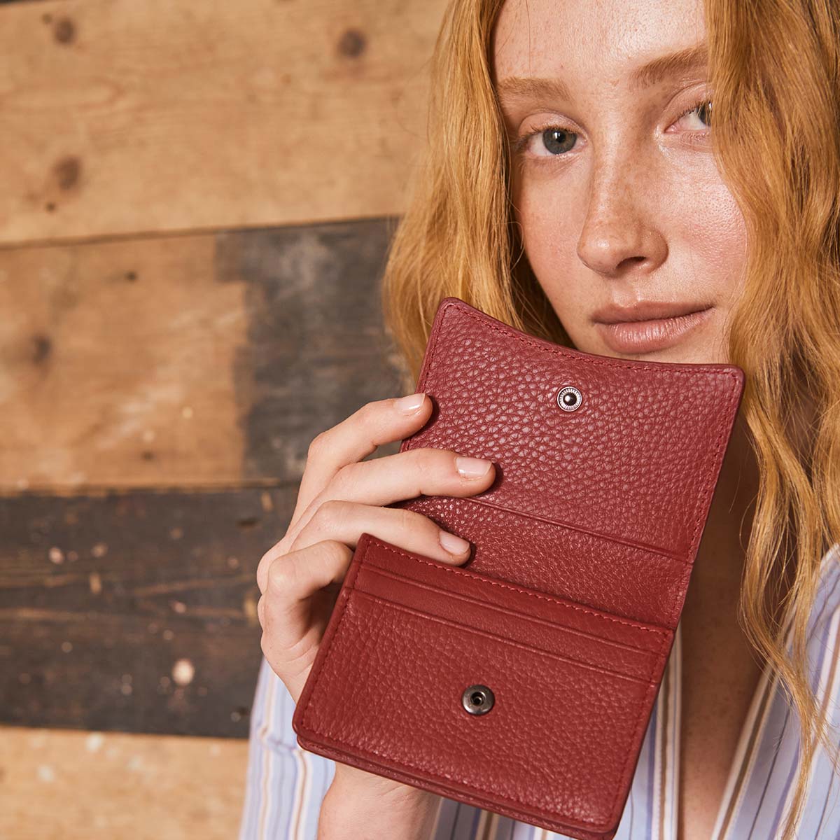 Status Anxiety Lumen Wallet - the tartan fox