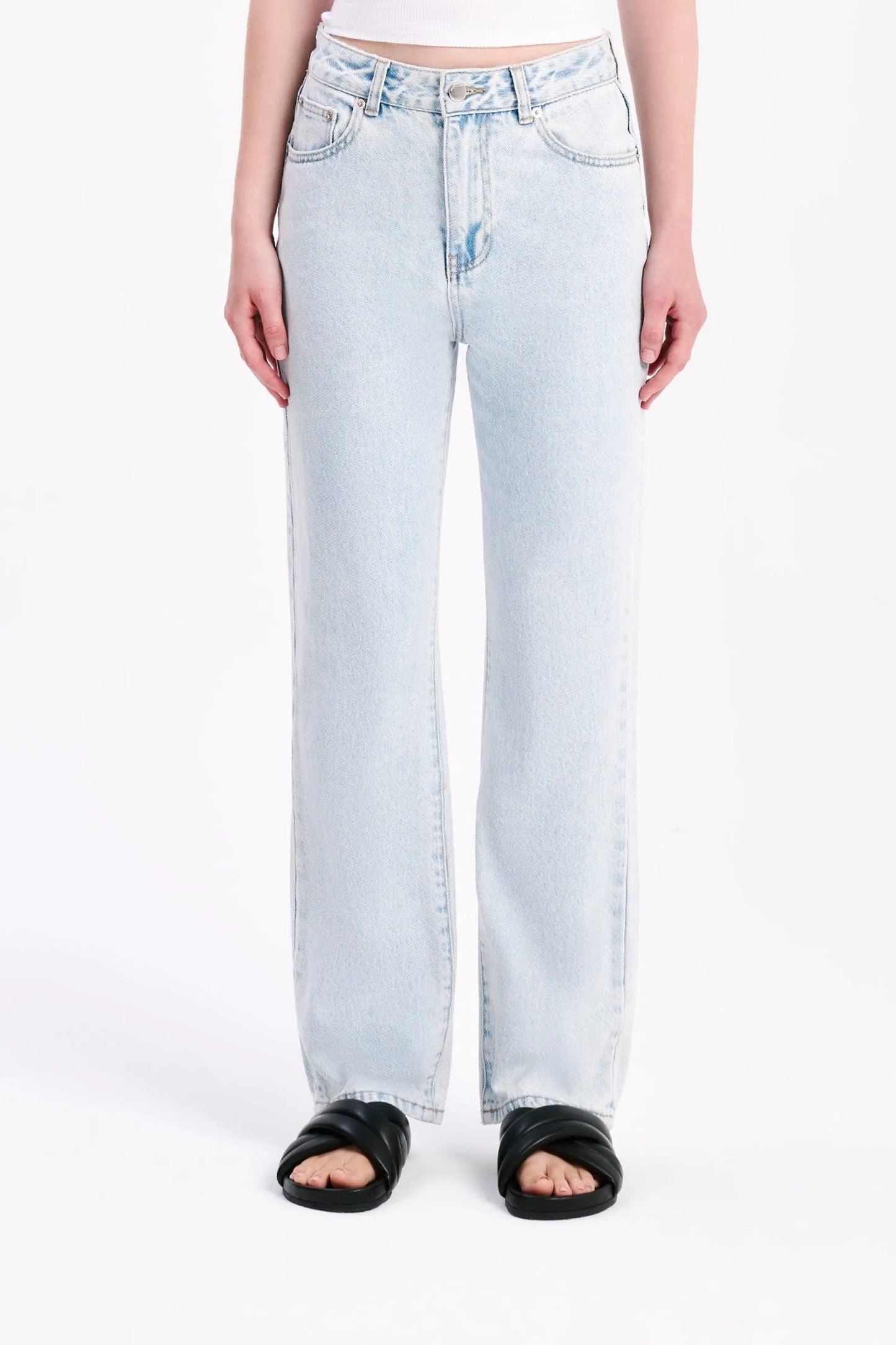 Nude Lucy Organic Straight Leg Jean in Bleach Blue - the tartan fox