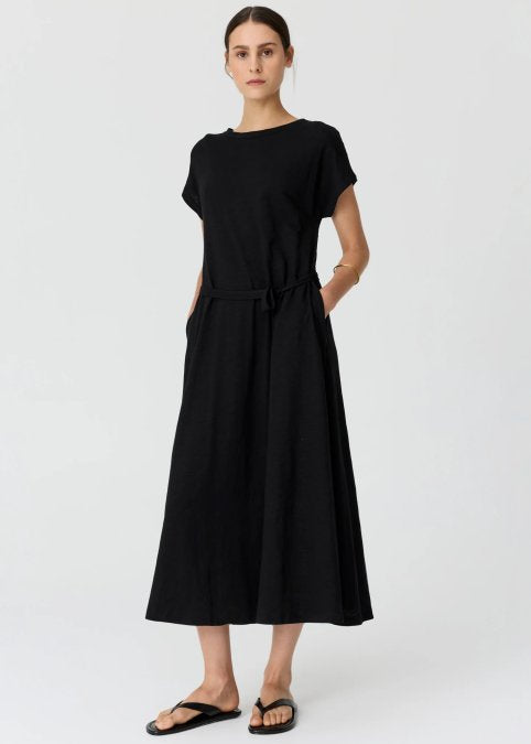 Modern Wardrobe Essentials for Women 2026