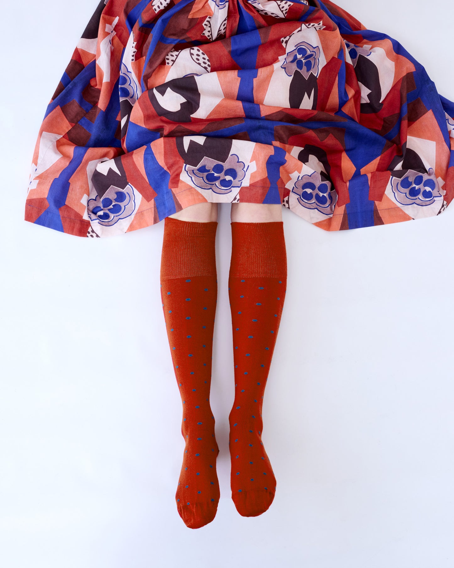 Tightology Dotty Long Cotton Socks in Paprika