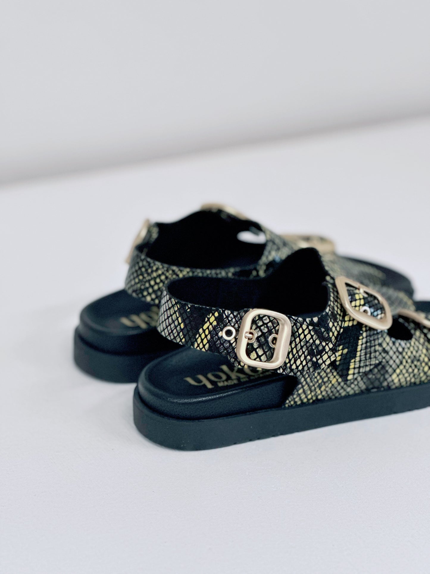 Yokono Morena Leather Sandal