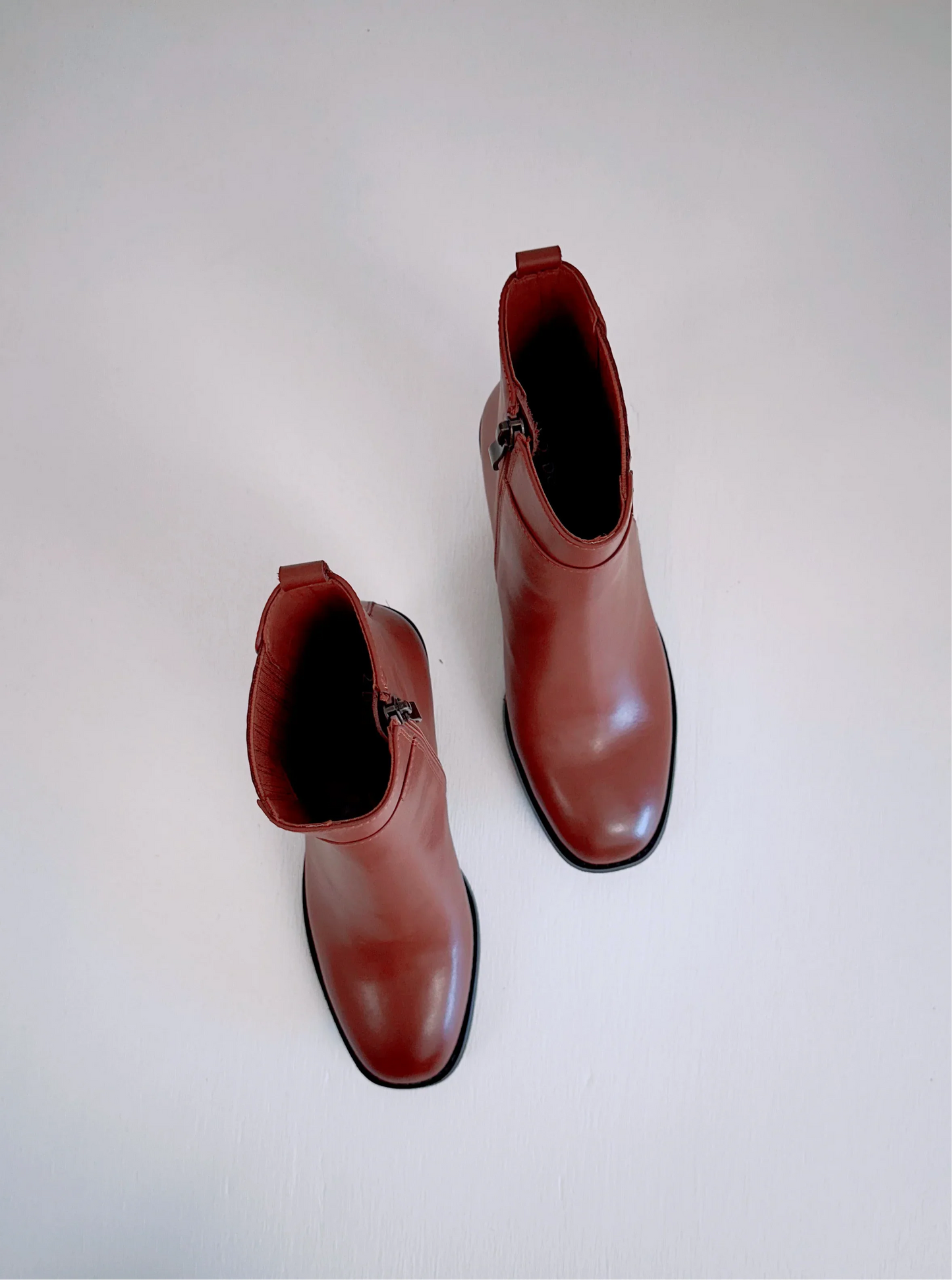 2 Baia Vista MY2366 Ankle Boot in Cuoio - the tartan fox