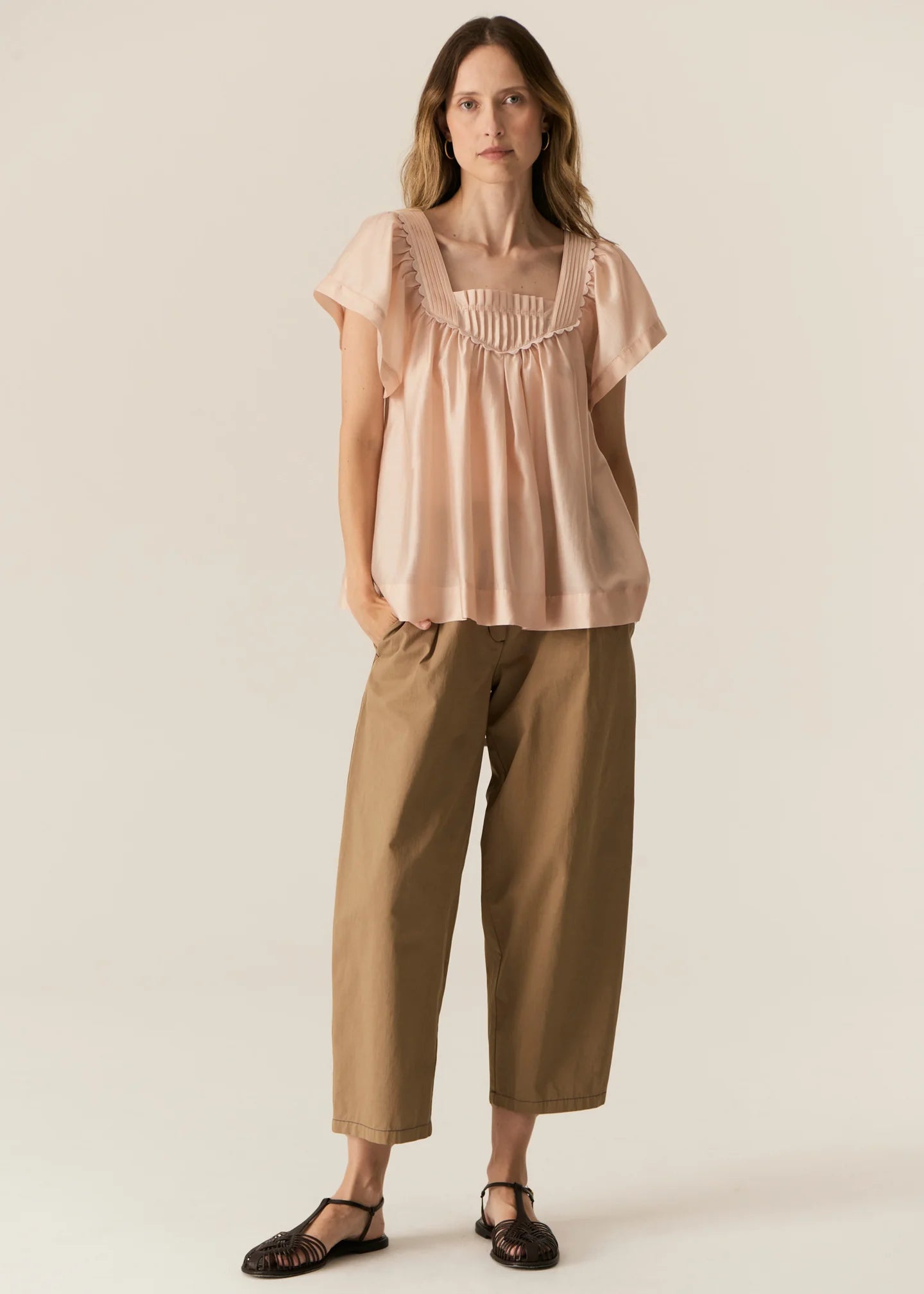POL Avrid Barrel Pant in Khaki