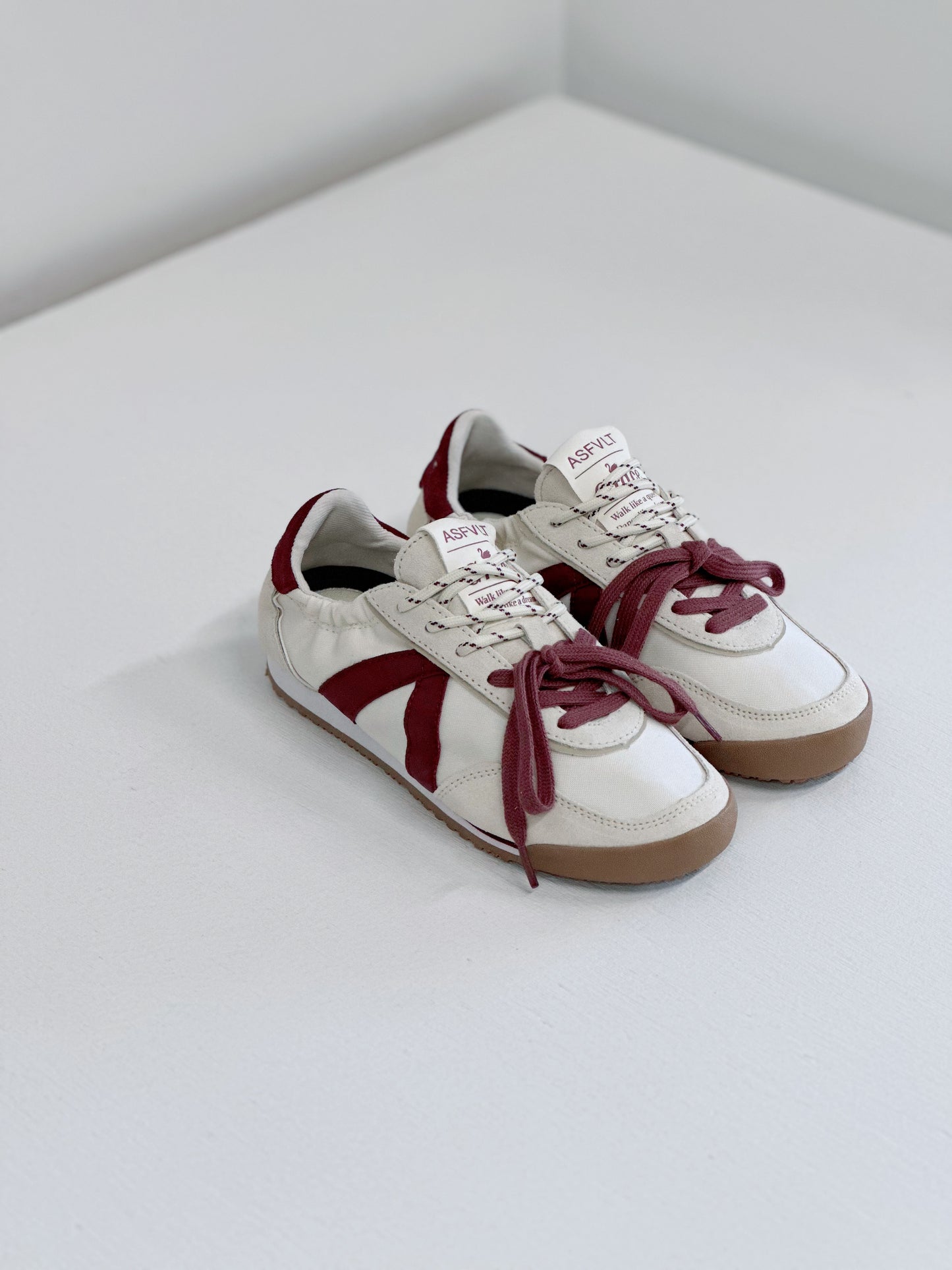 ASFVLT Grace Sneaker Cream Cabernet