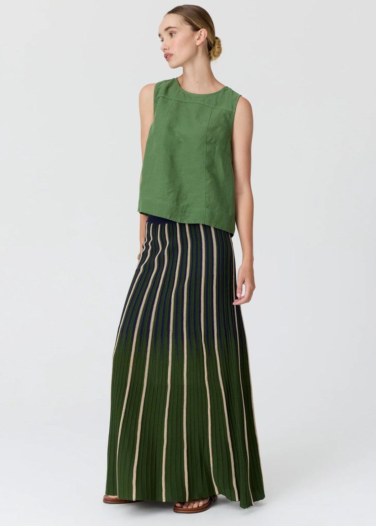 POL Frankie Button Tank Top in Fern