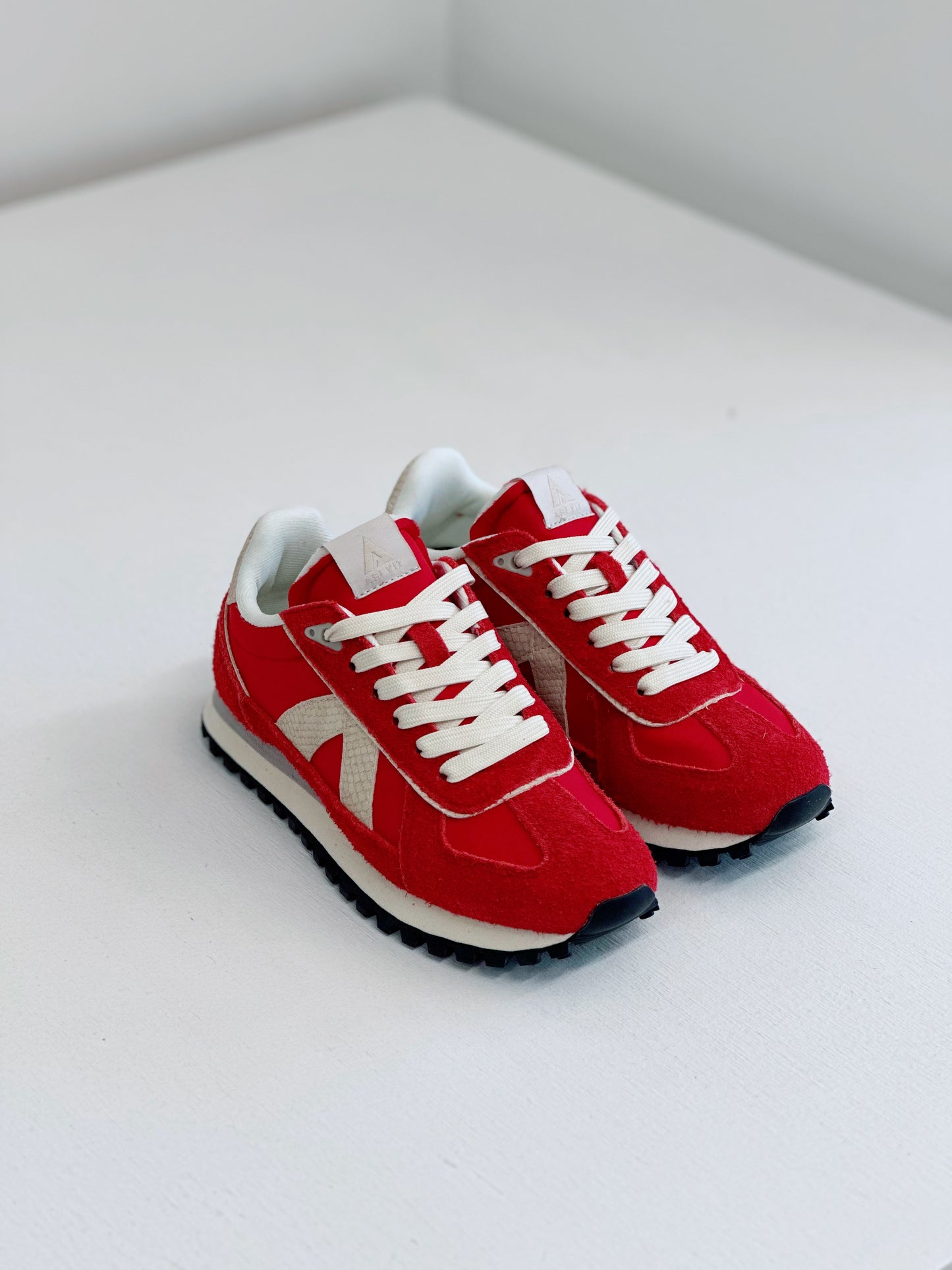 ASFVLT Gate Sneaker Red Snake Gold