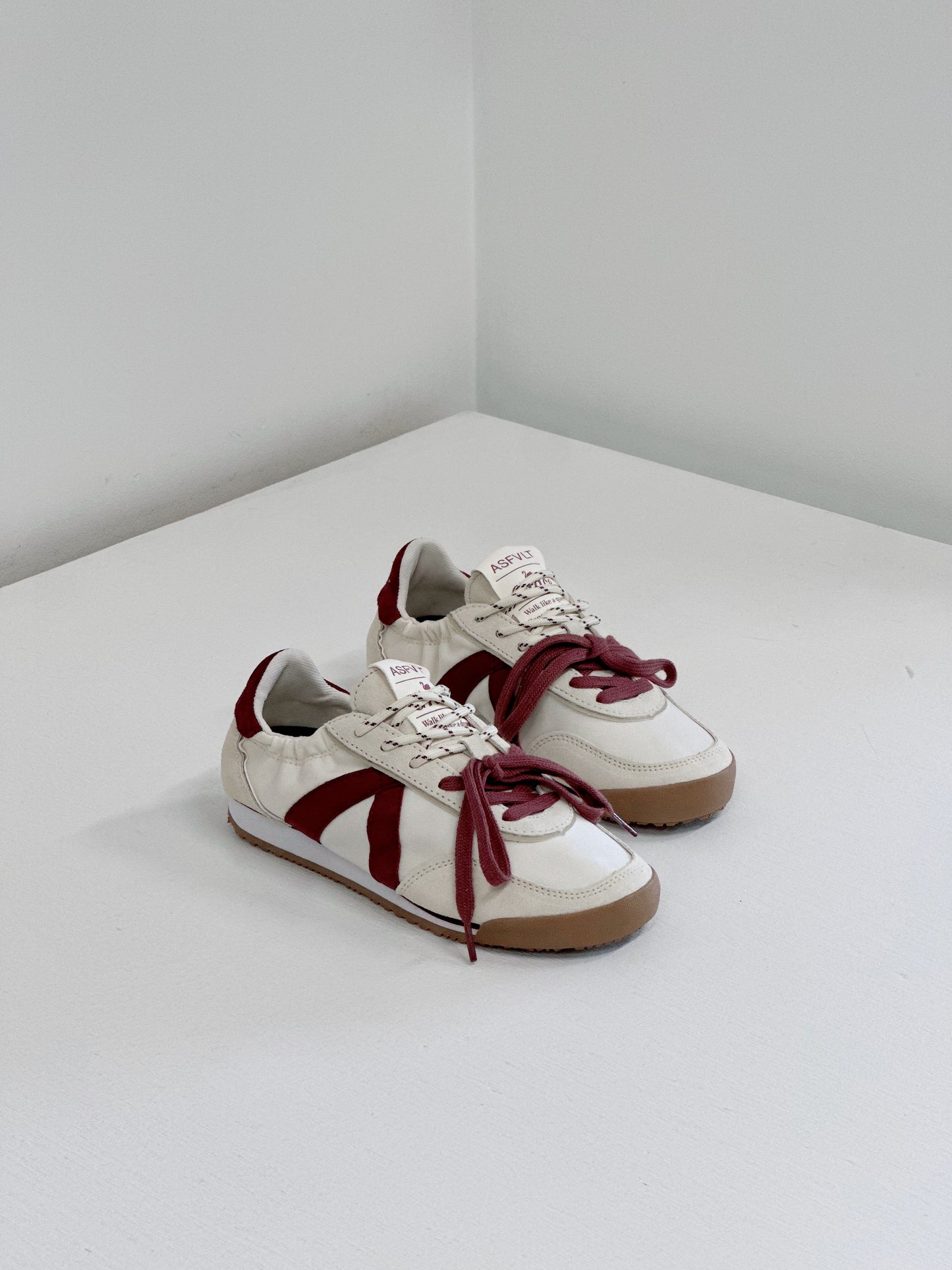 ASFVLT Grace Sneaker Cream Cabernet
