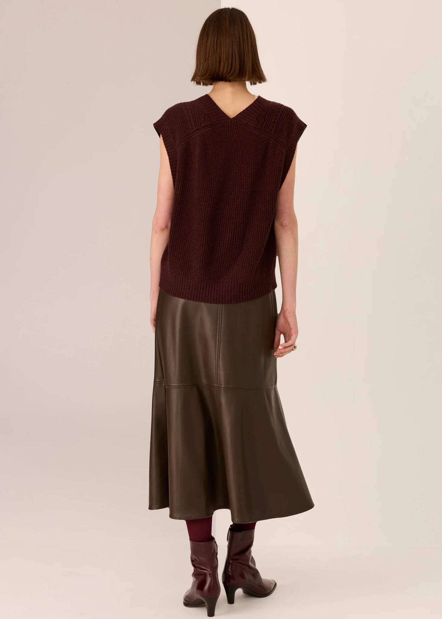 POL Loren Cable Vest Merlot