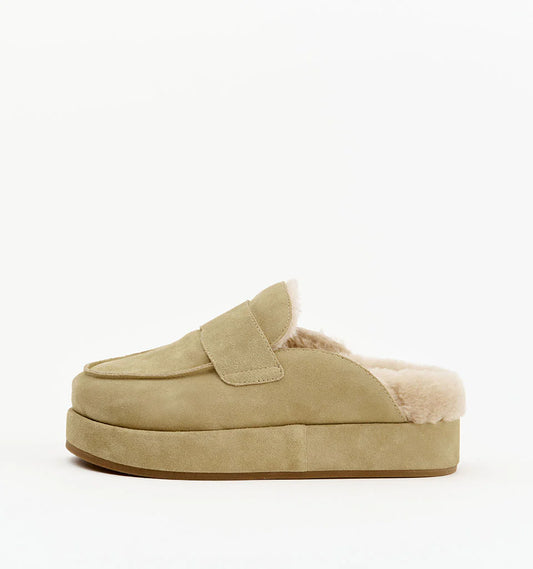 Alias Mae Burkley Loafer Dune Suede / Shearling