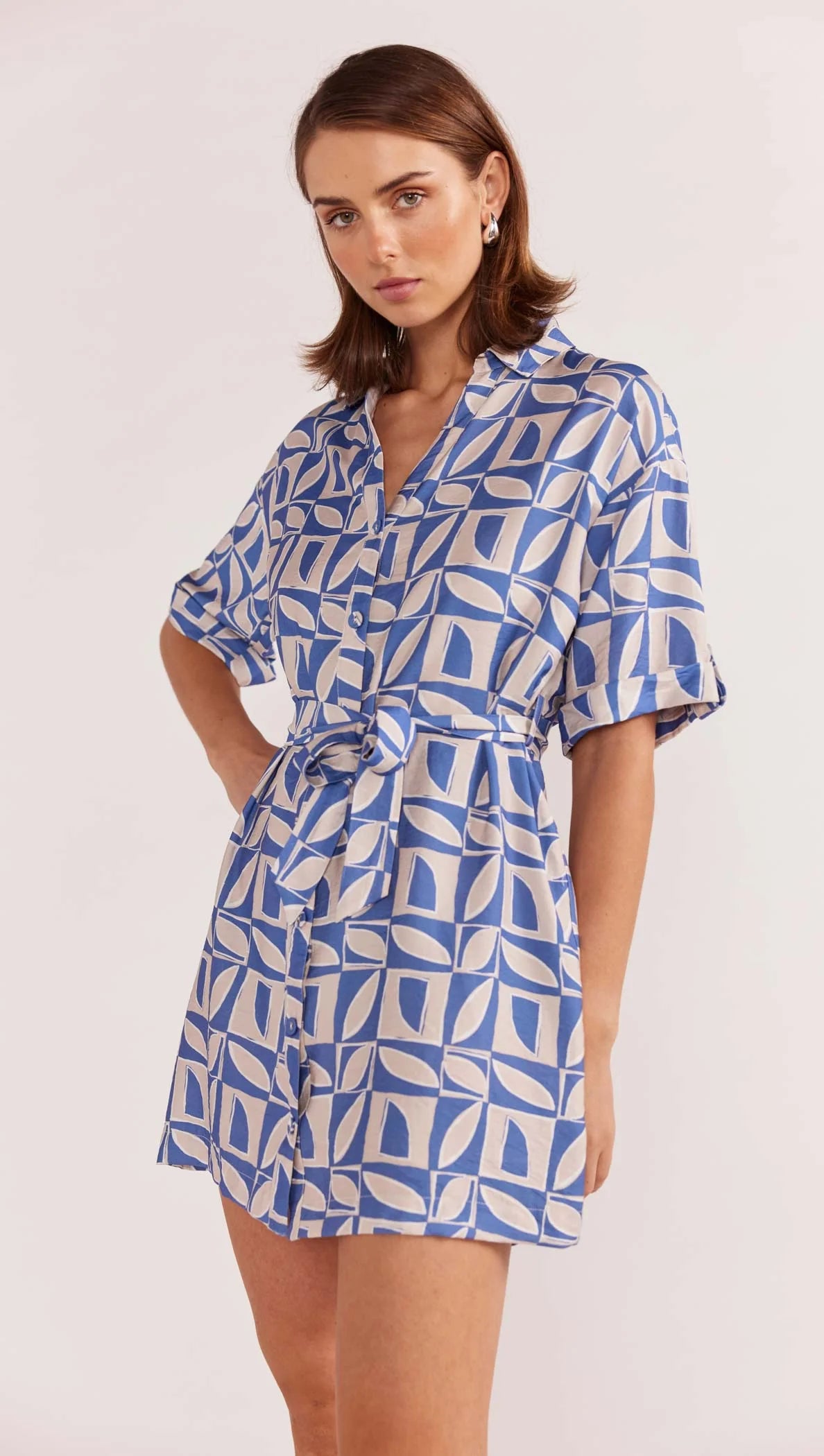 Staple the Label Alto Mini Shirt Dress in Blue - Geo Print