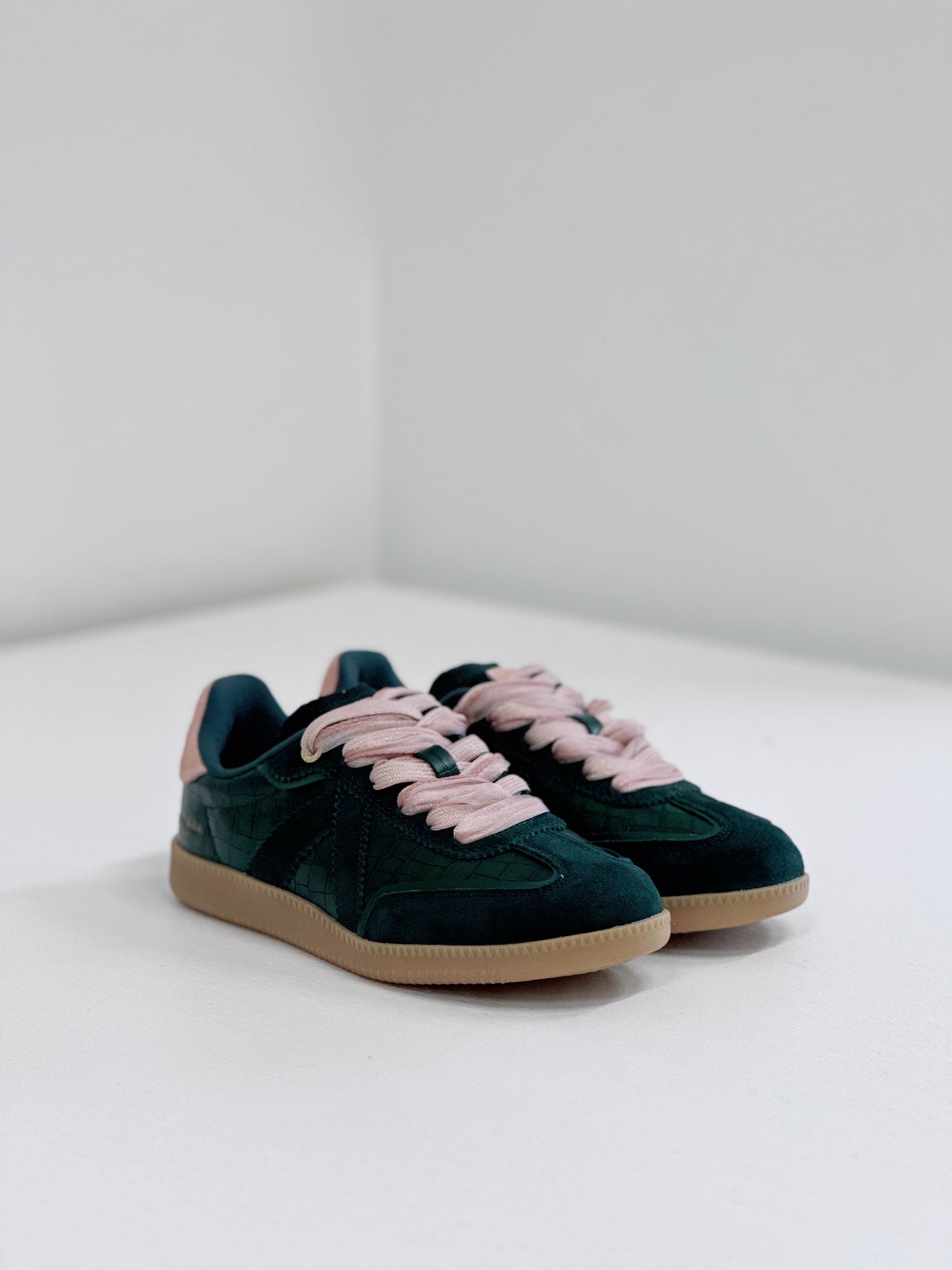 ASFVLT Elite Classic Sneaker Croc Green / Pink