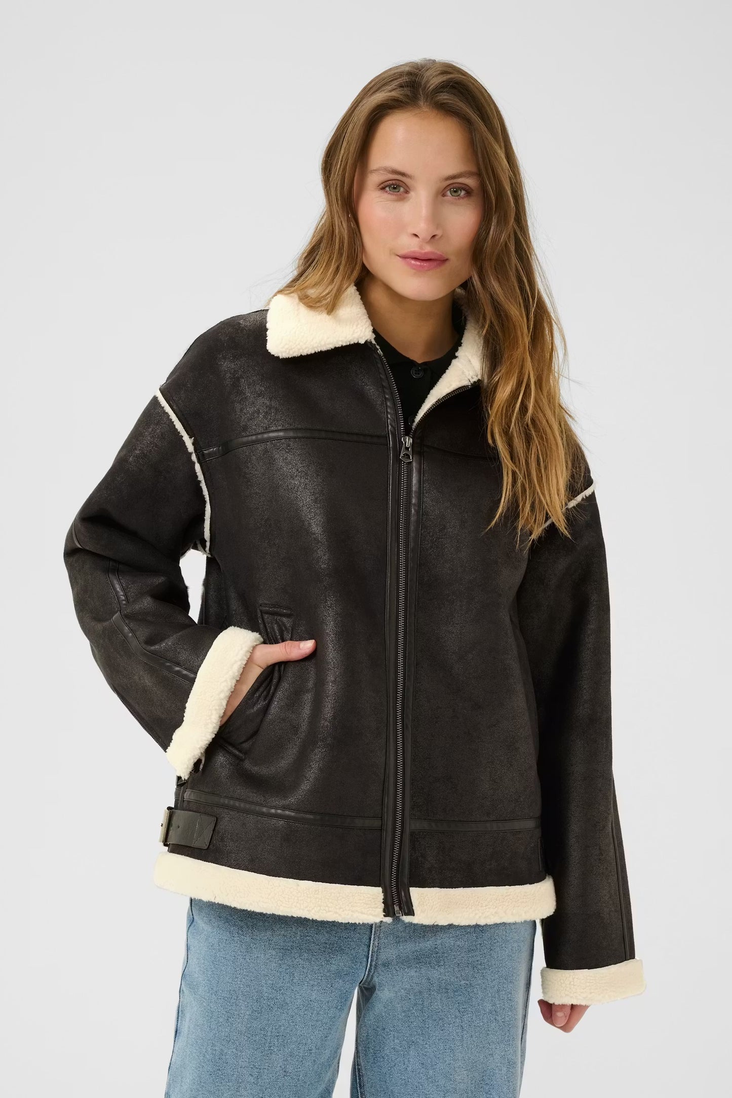 Kaffe KApernille Shearling Jacket Deep Black
