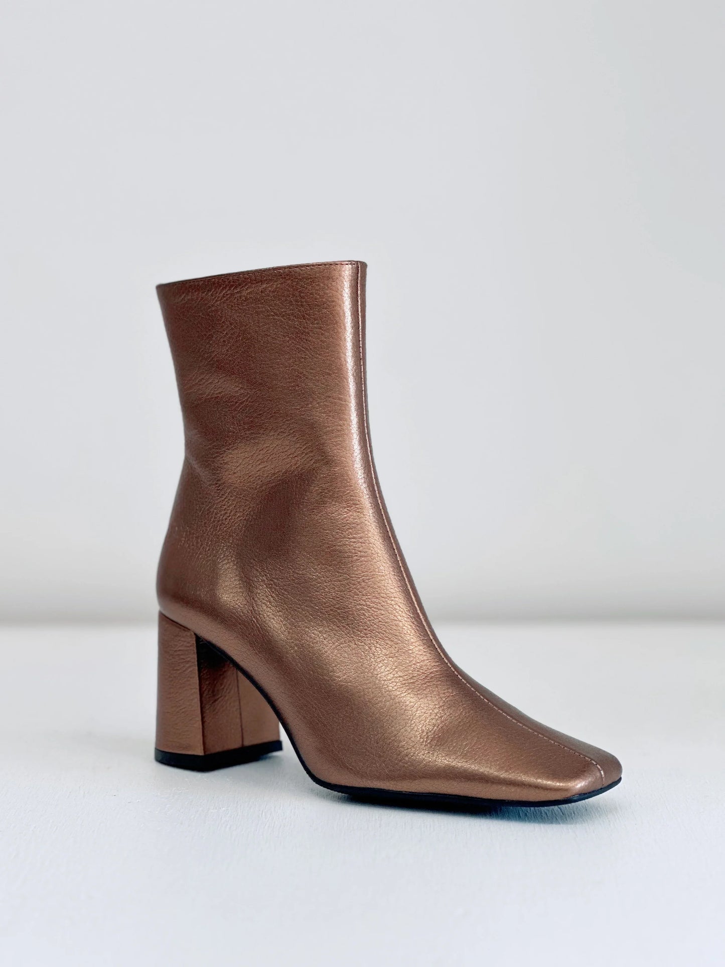 Neo Galaxy Copper Boots