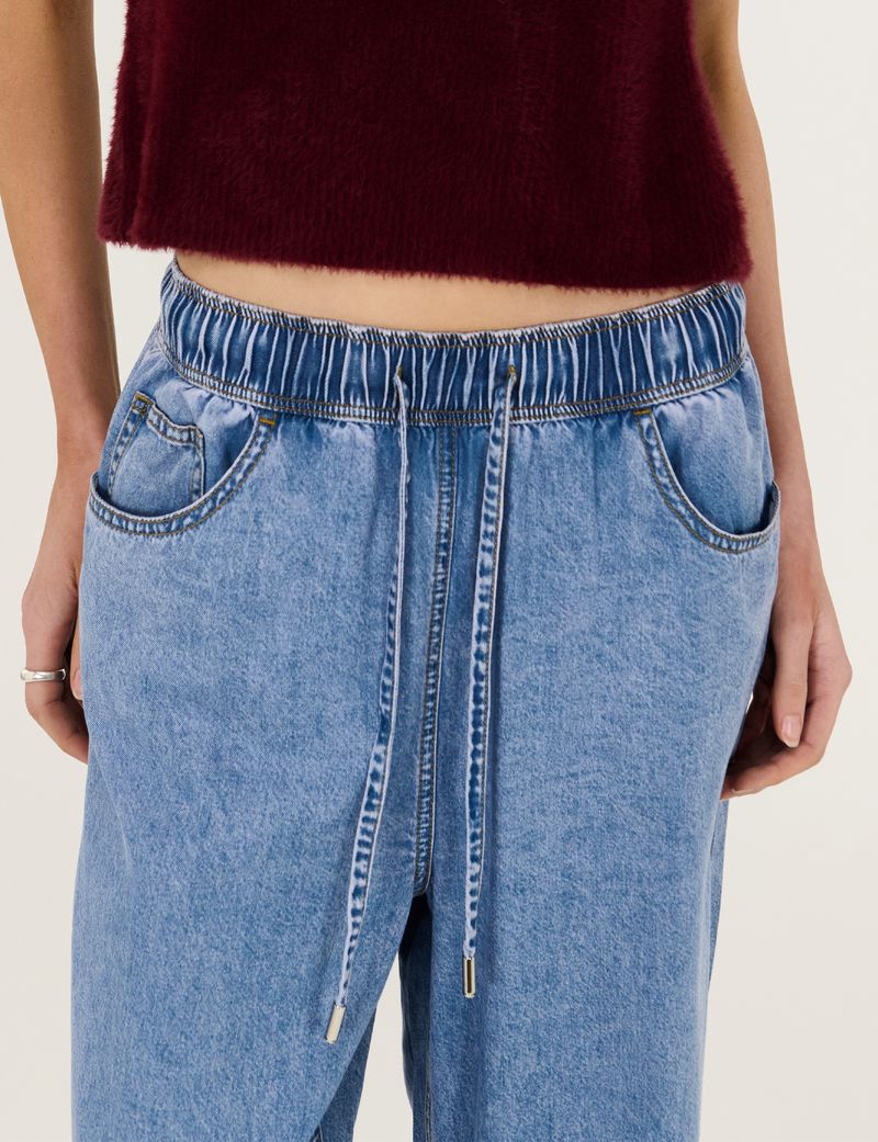 Staple the Label Rae Relaxed Chambray Pant