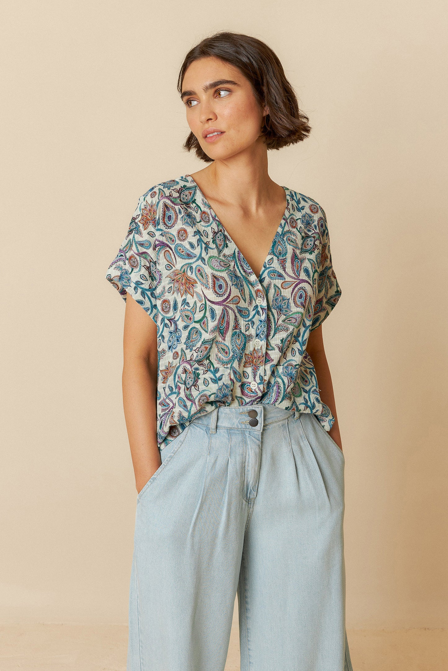 Indi and Cold Paisley Crop Shirt