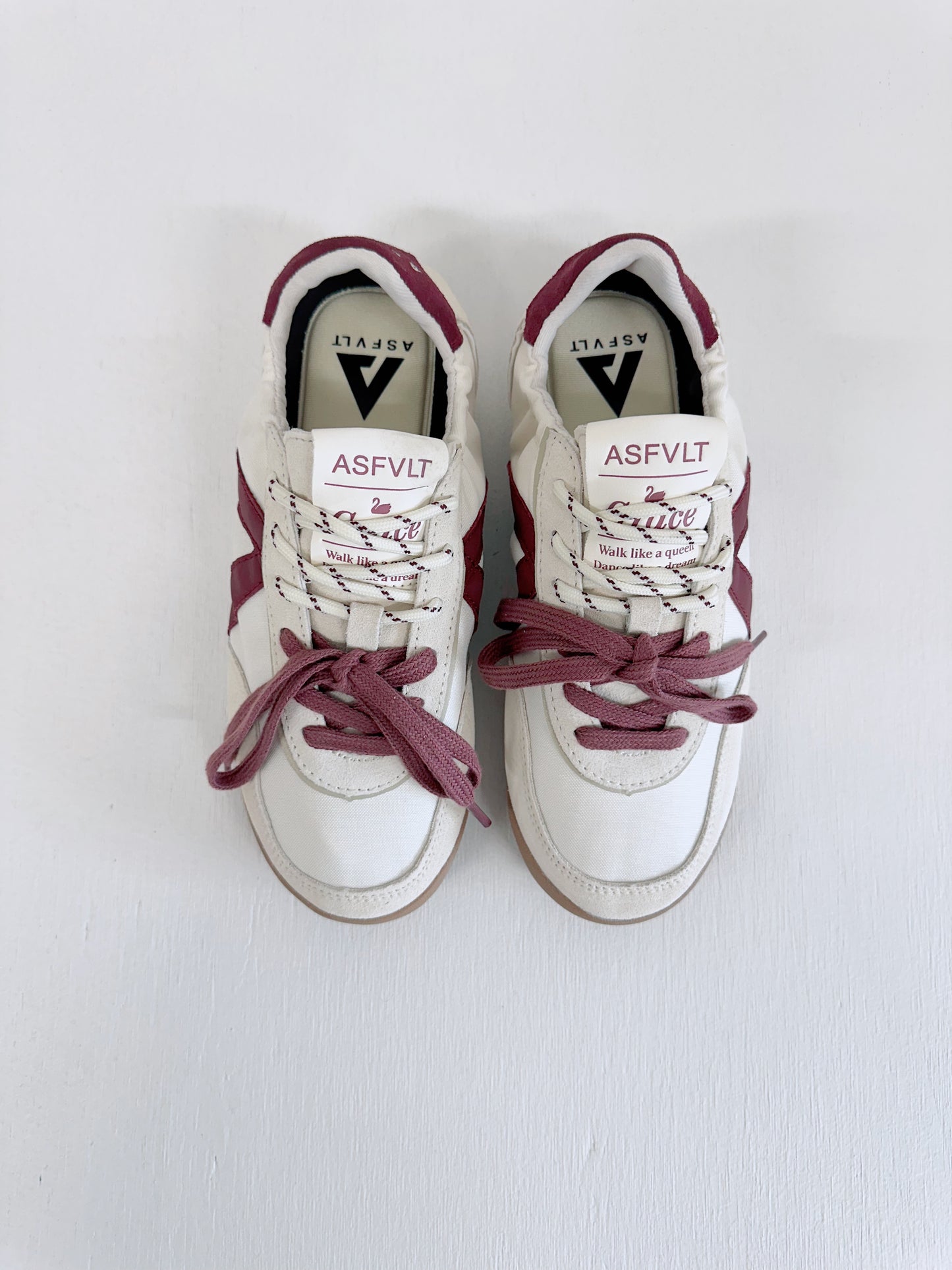 ASFVLT Grace Sneaker Cream Cabernet
