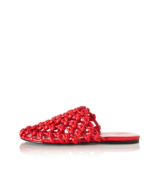 Alias Mae Hezu Slide in Scarlet