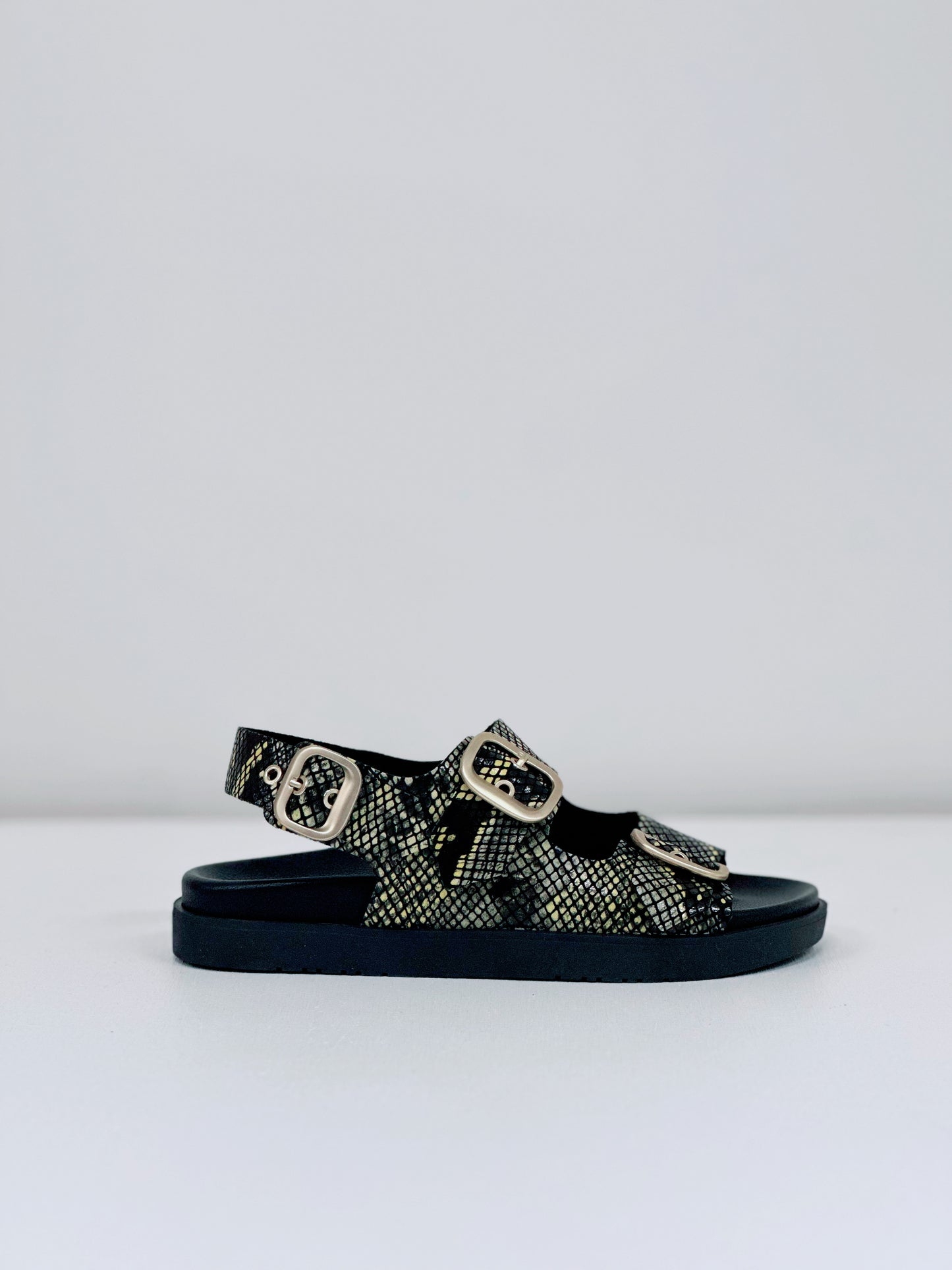 Yokono Morena Leather Sandal