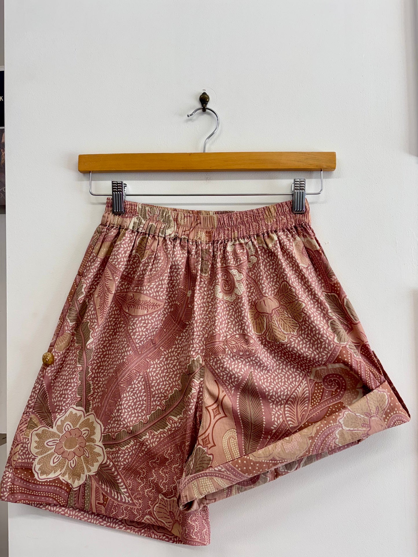 Lilya Eileen Short in Batik Rose