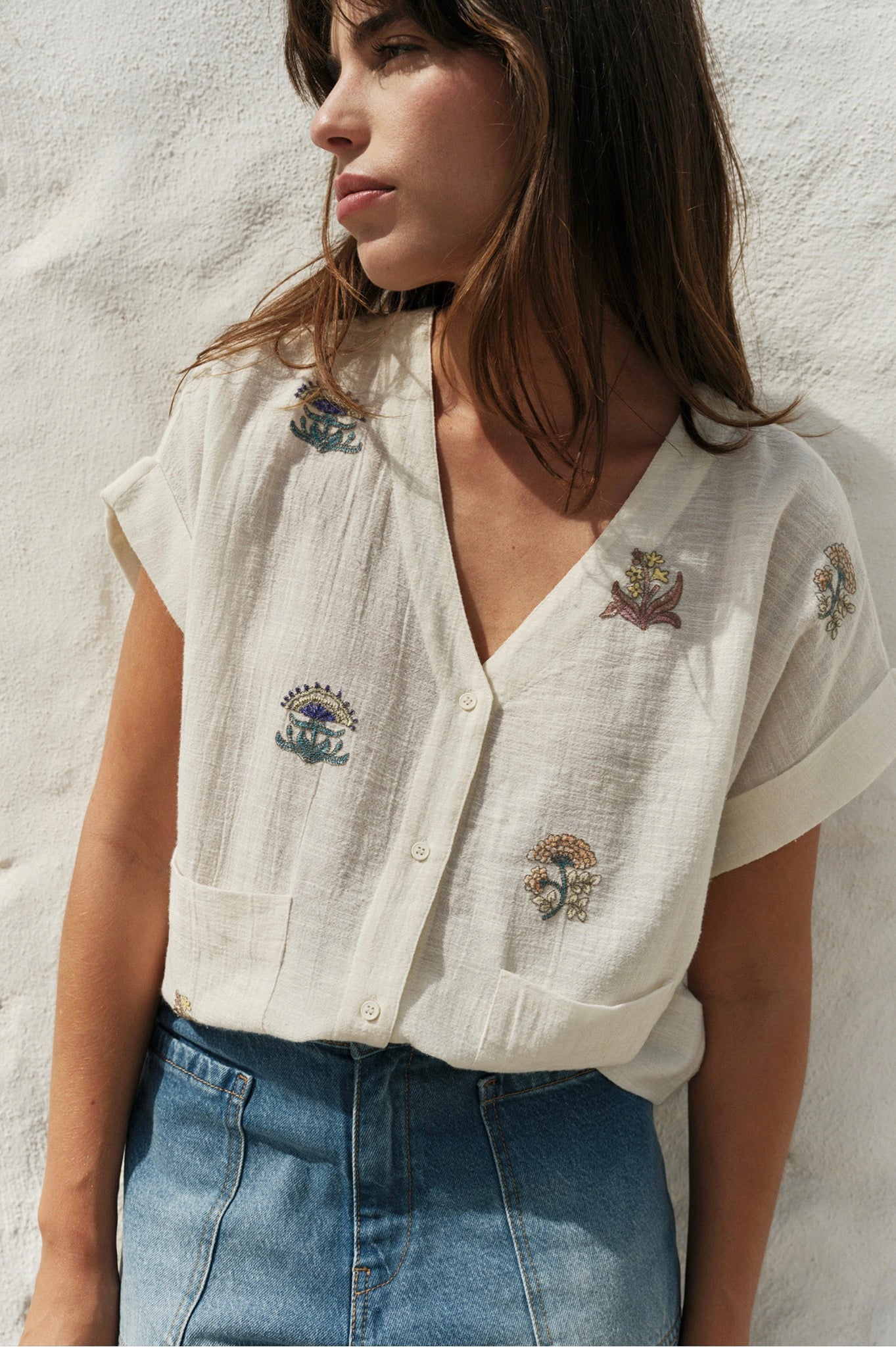 Indi and Cold Short Sleeve Embroidered Shirt in Crudo