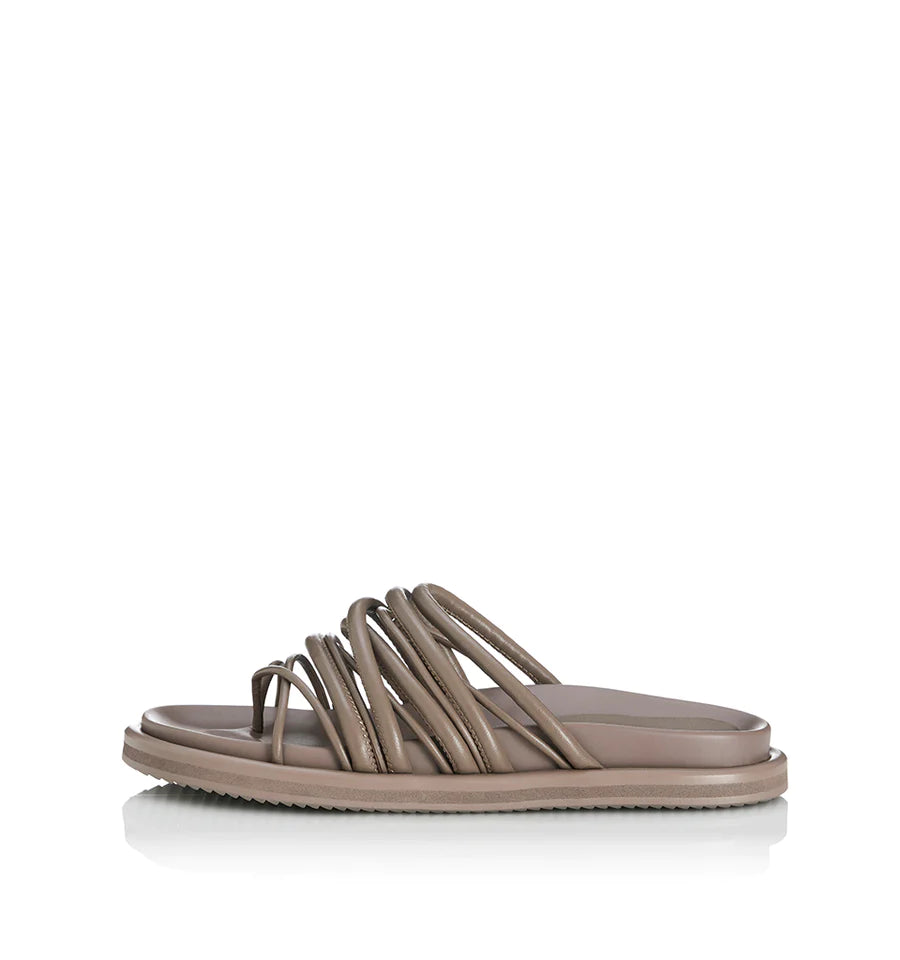 Alias Mae Dahlia Slide in Taupe - the tartan fox