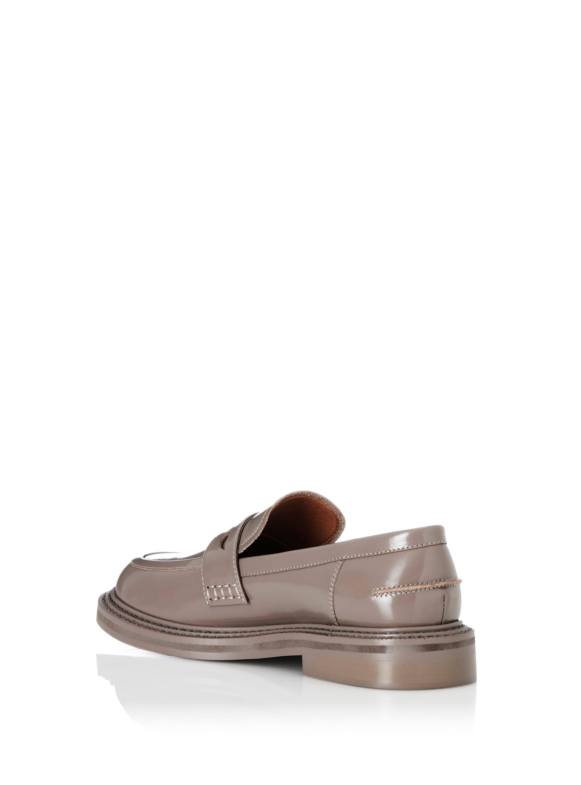 Alias Mae Finn Loafer in Taupe Box - the tartan fox