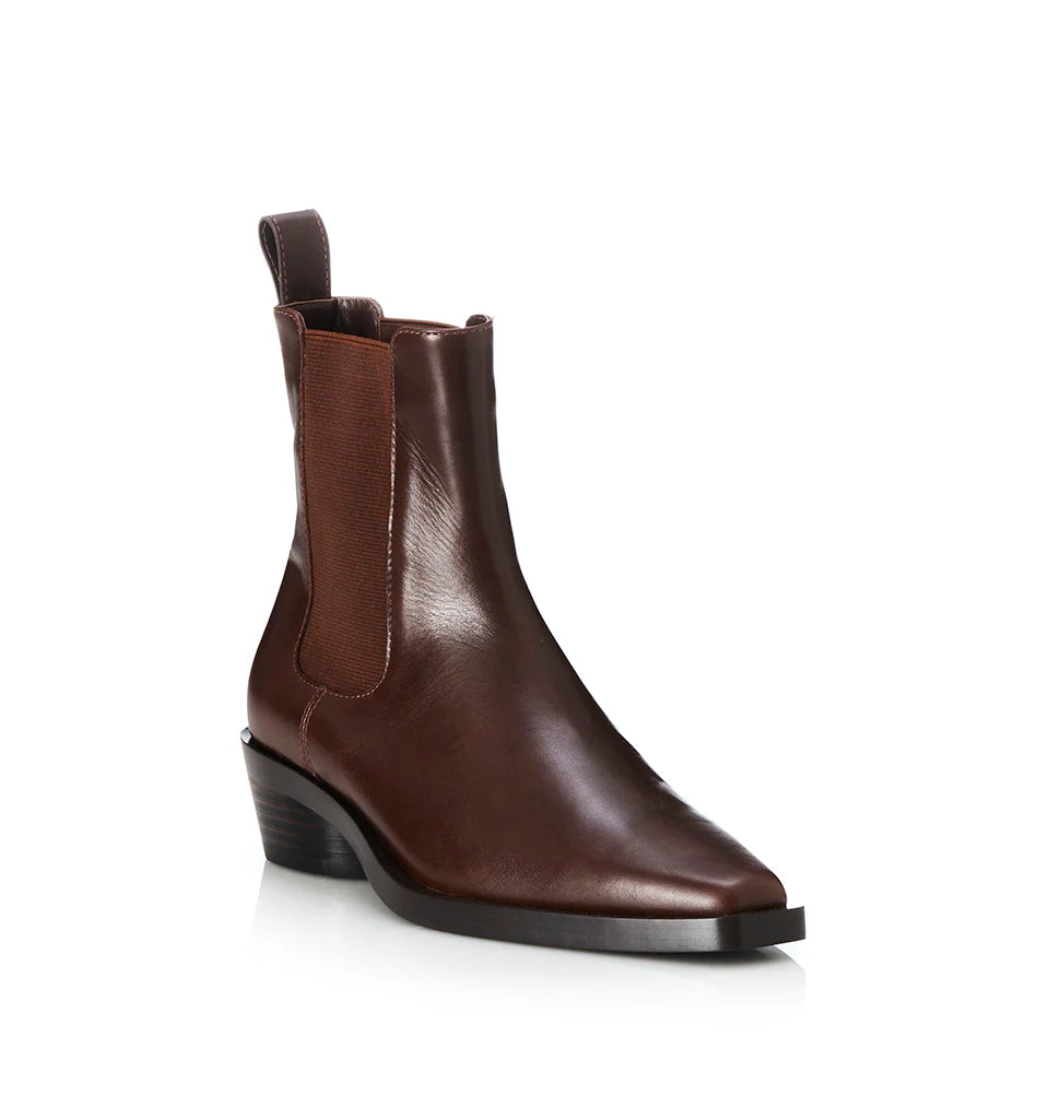 Alias Mae Remy Boot in Walnut Wax - the tartan fox