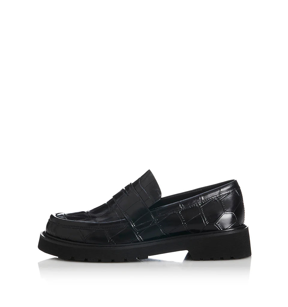 Alias Mae Skye Loafer in Black Croc - the tartan fox