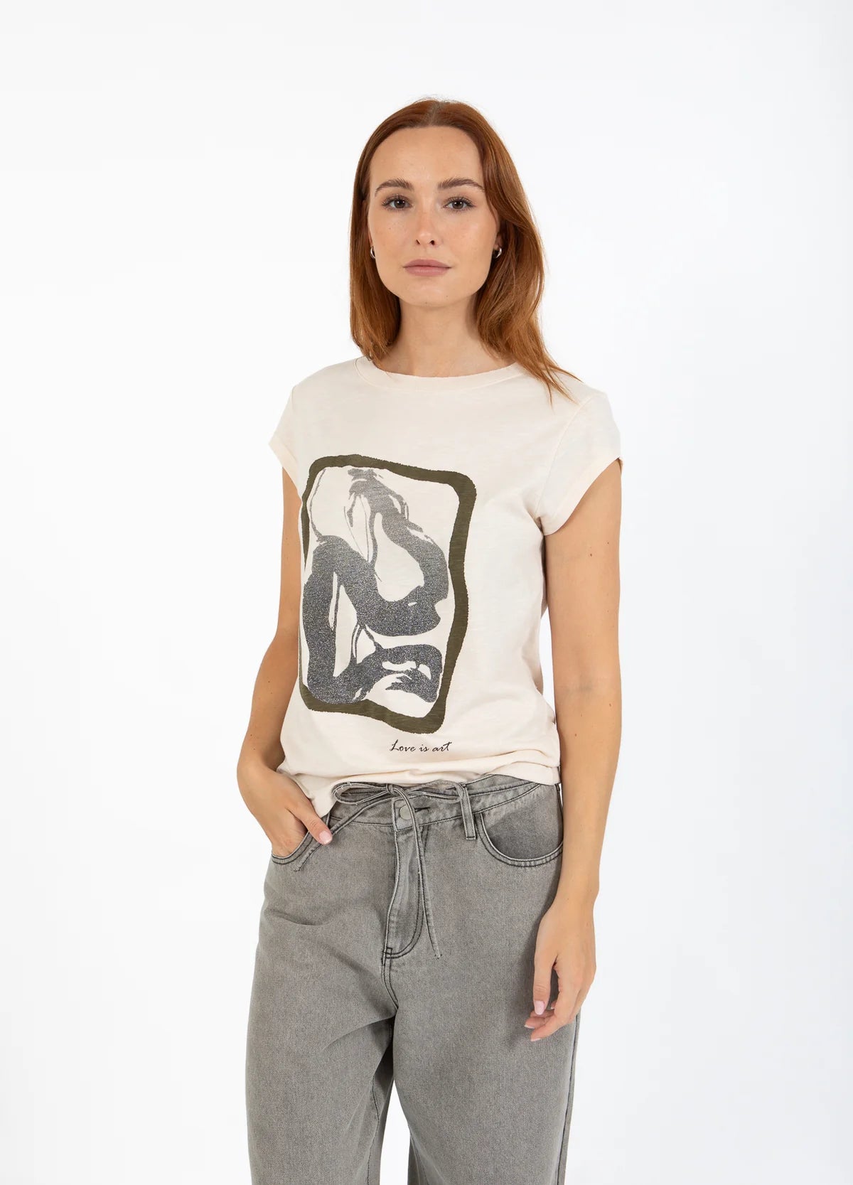 CC Heart Art T-shirt in Crème - the tartan fox