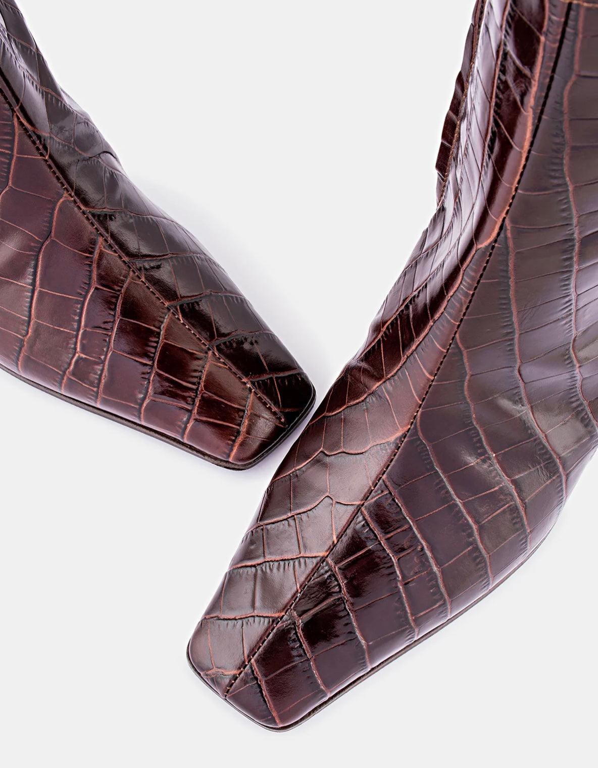 DOF Studio Bianca in Chocolate Croc Emboss - the tartan fox